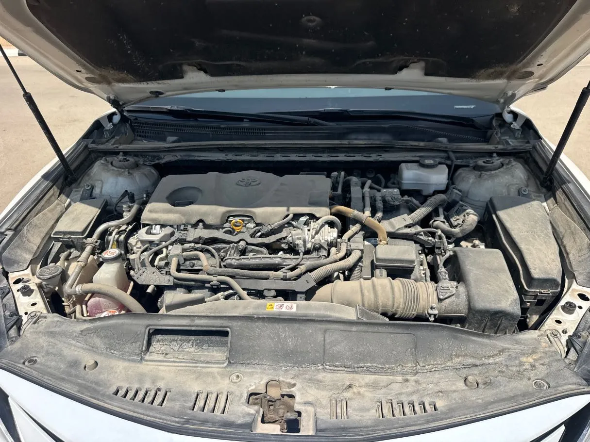 Car image 22