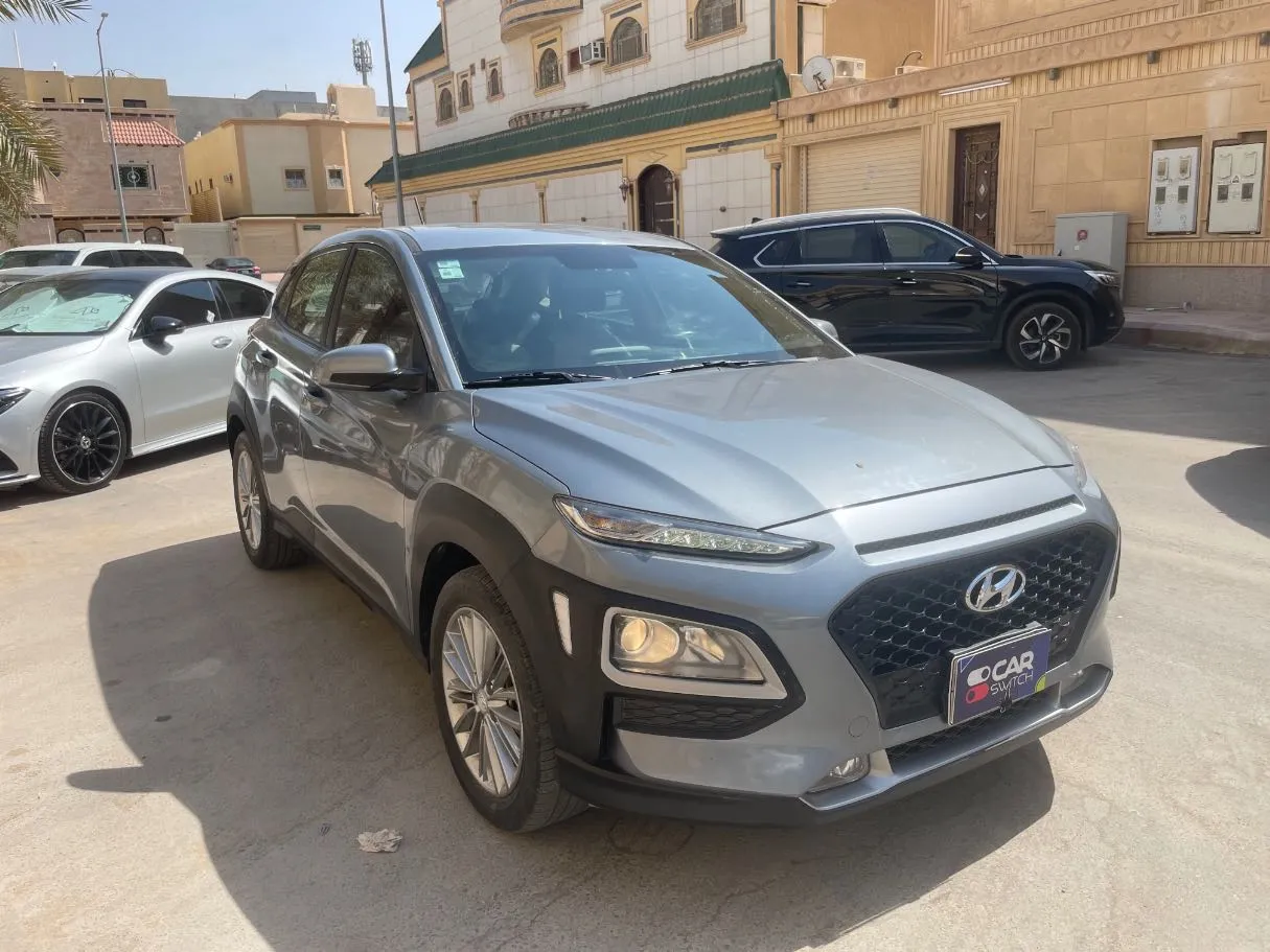 Car image 3