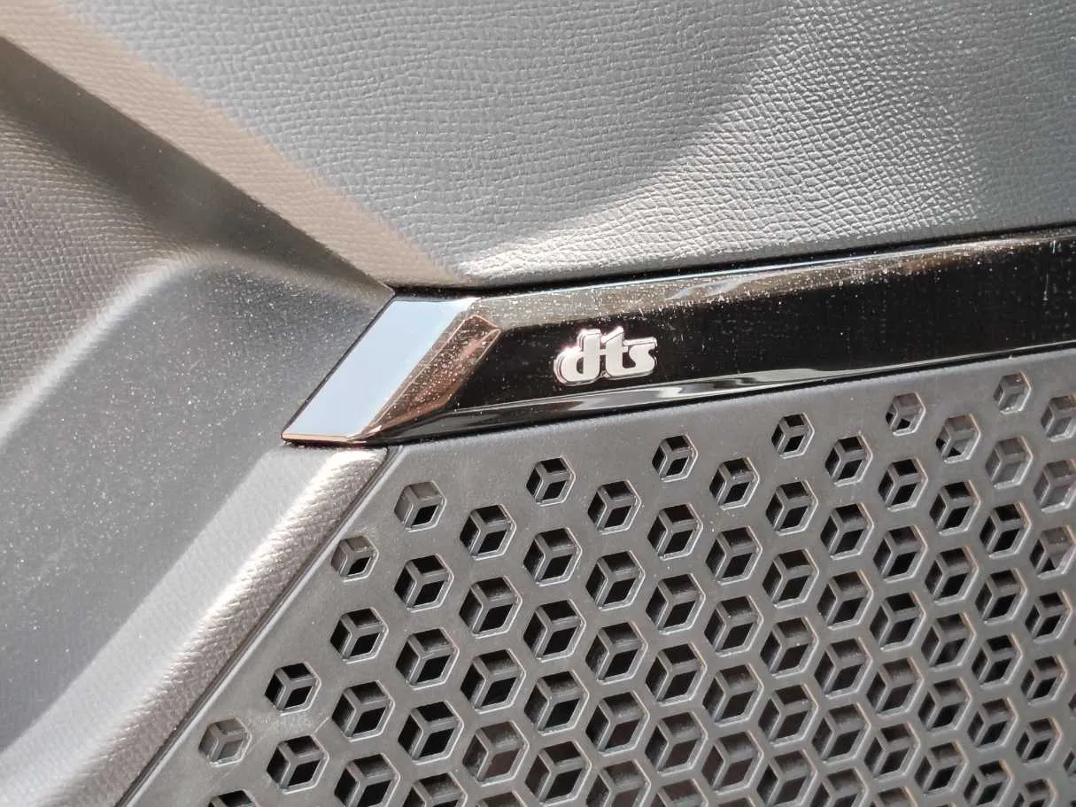 Car image 31