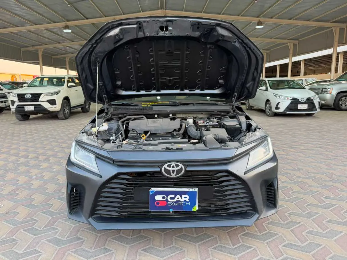 Car image 28