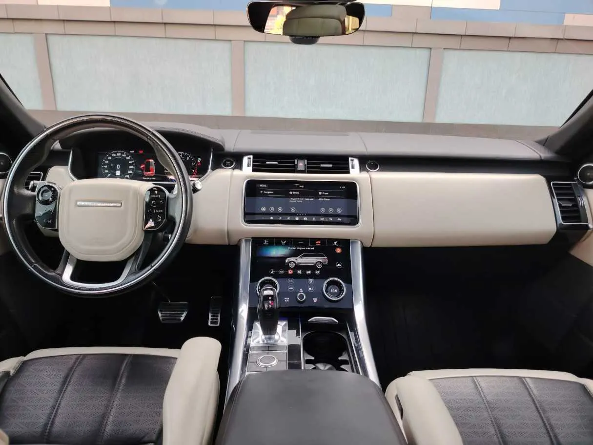 Car image 22