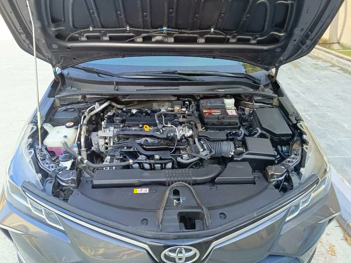 Car image 35