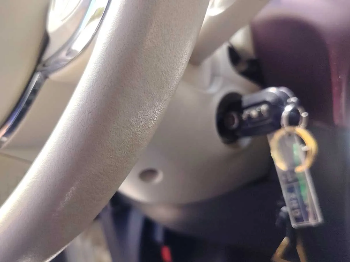 Car image 22