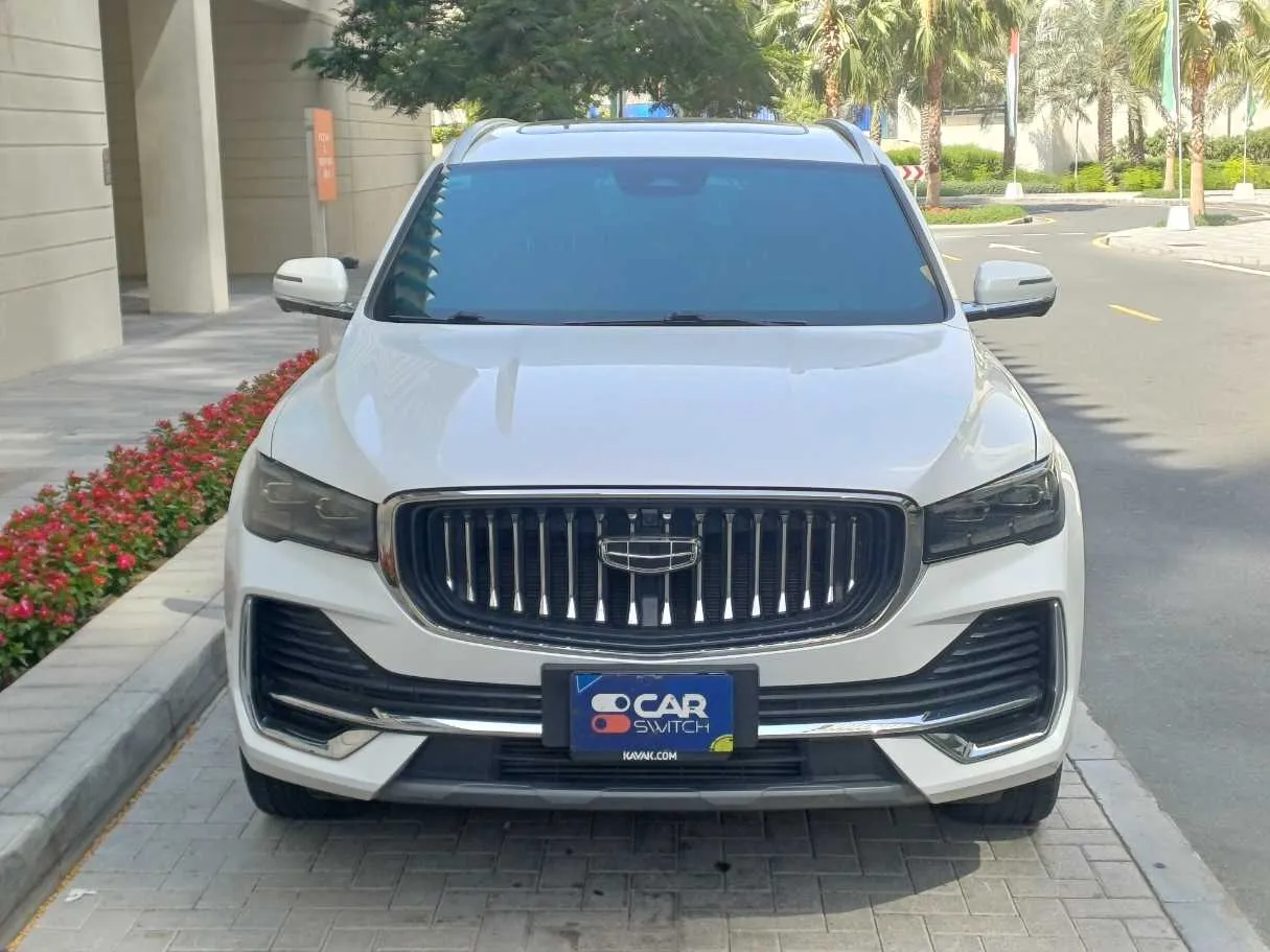 Car image 2