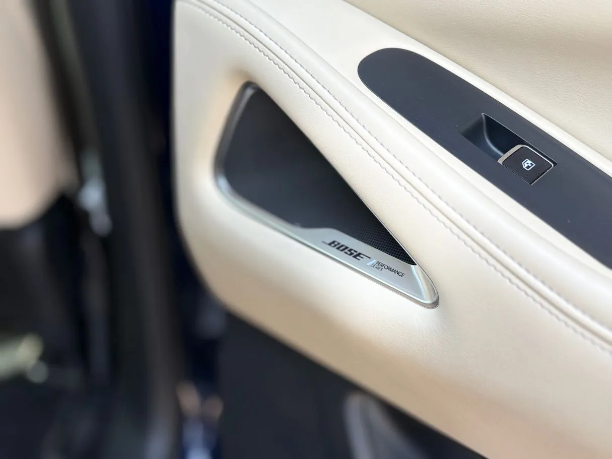 Car image 31