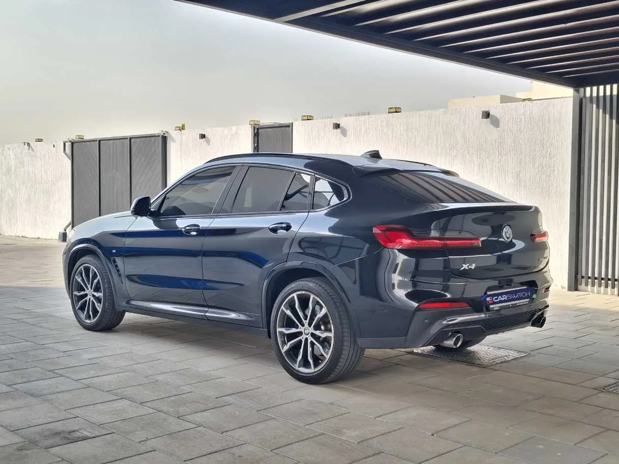 Car image 7