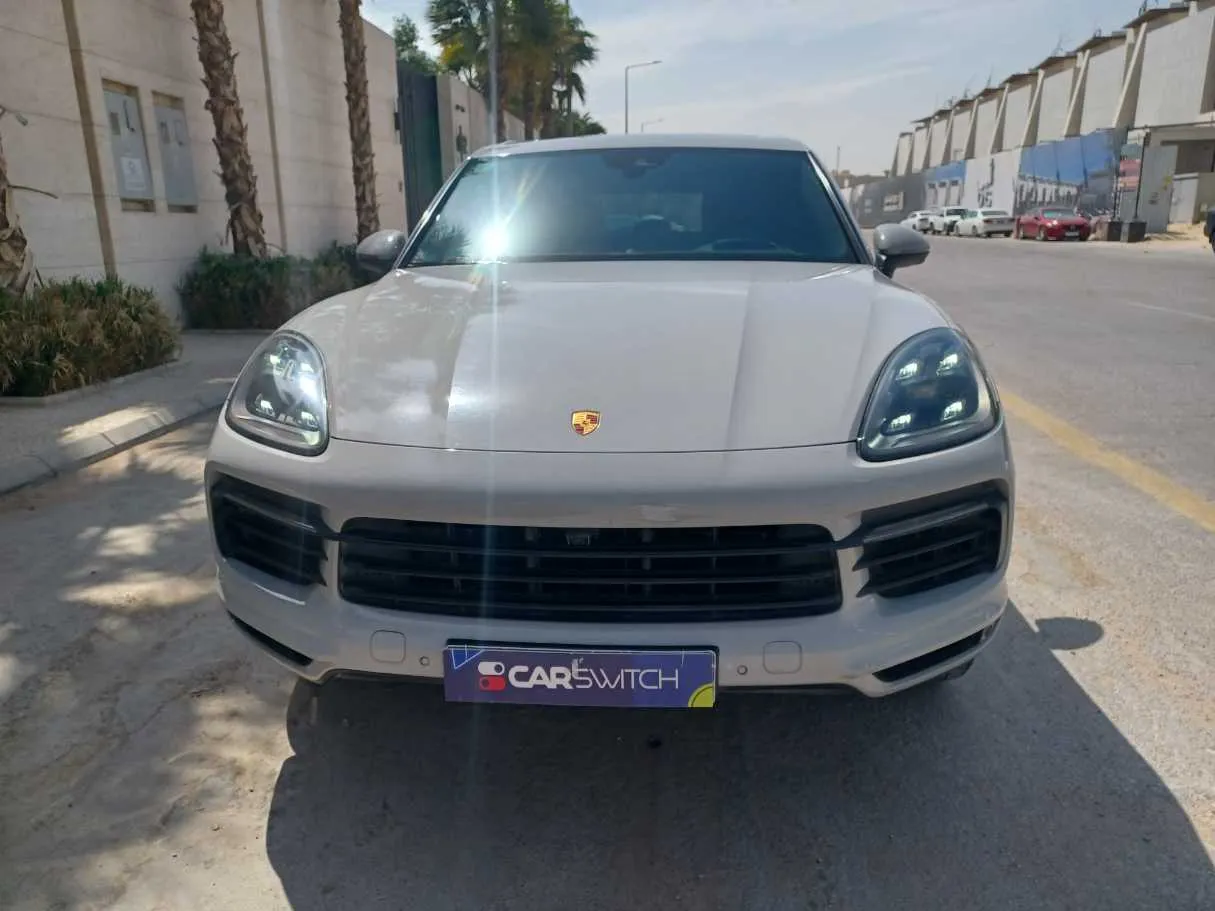 Car image 2