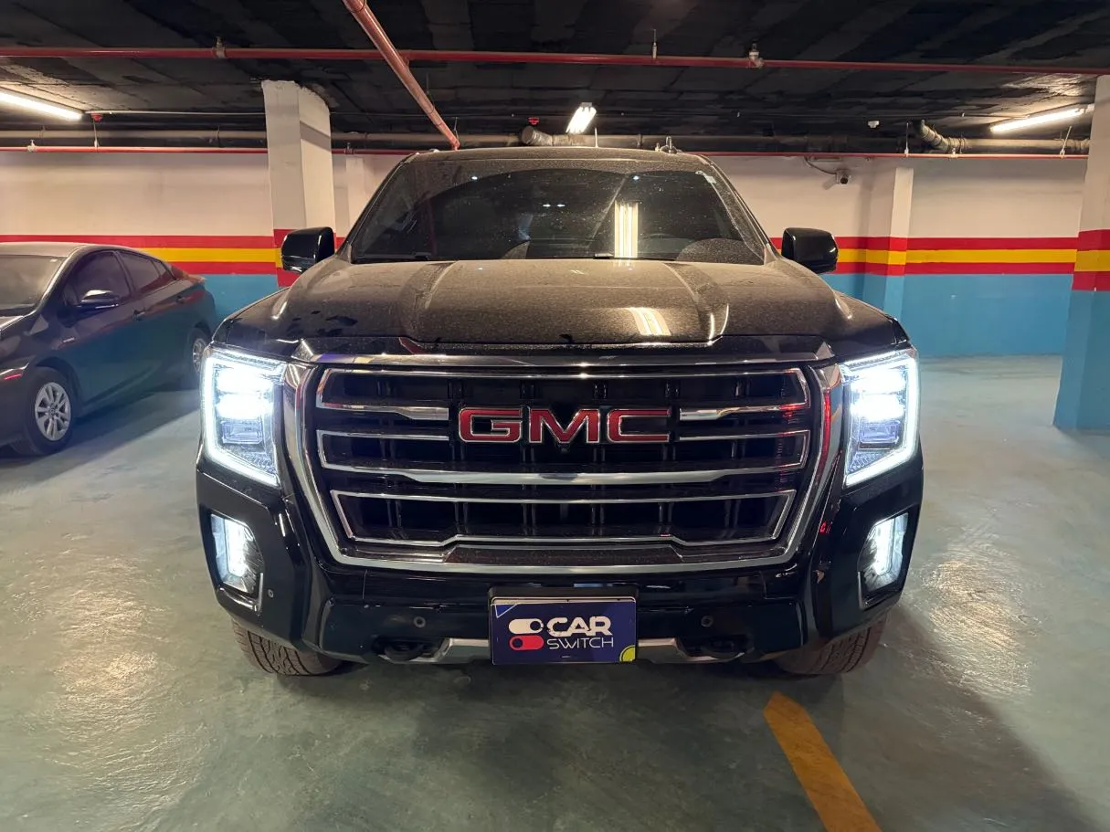 Car image 2