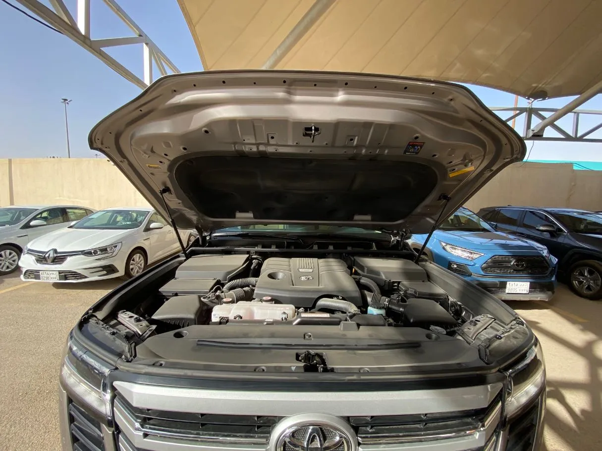 Car image 29