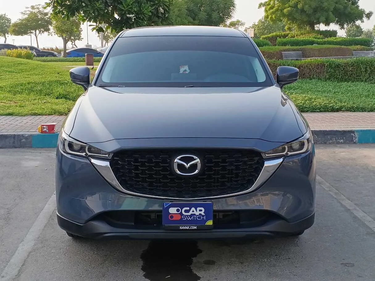 Car image 2