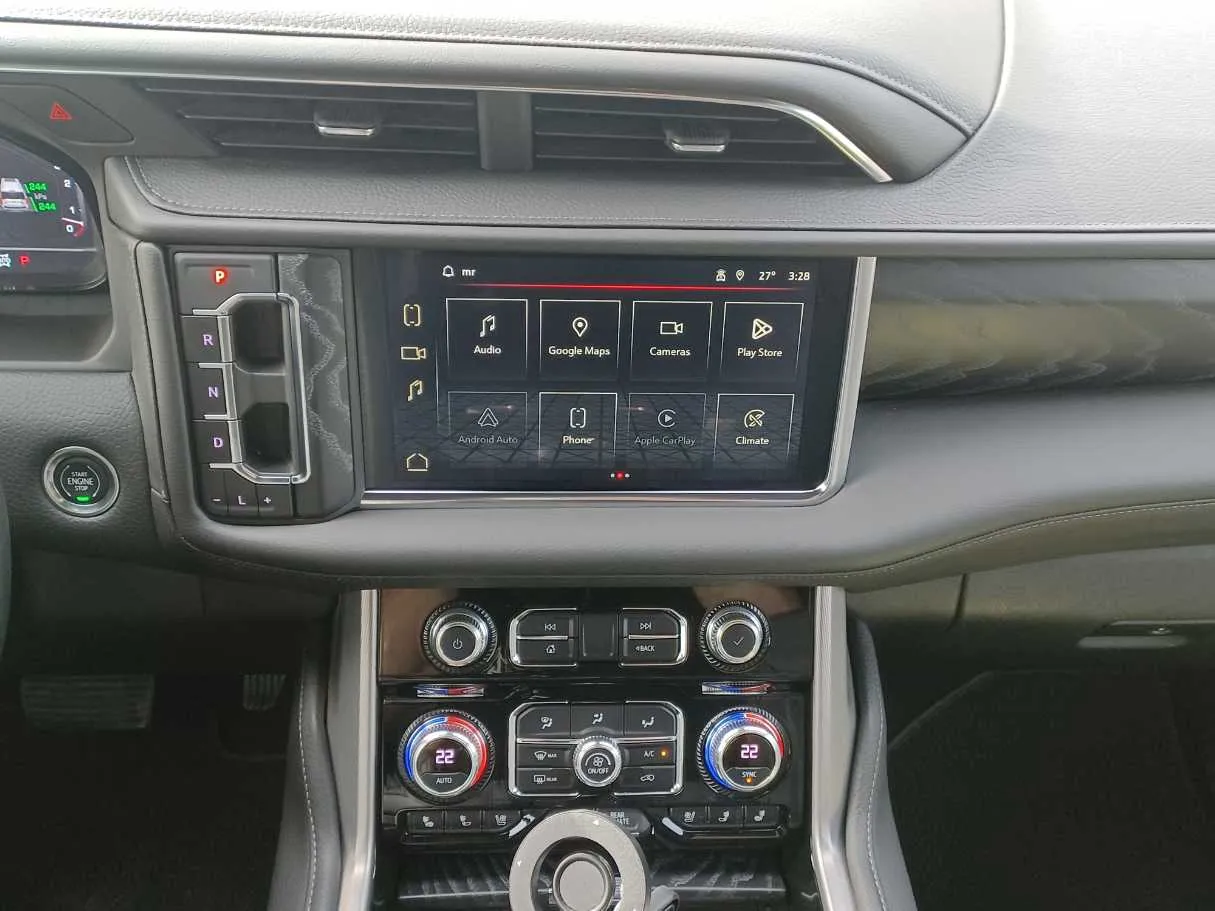 Car image 14