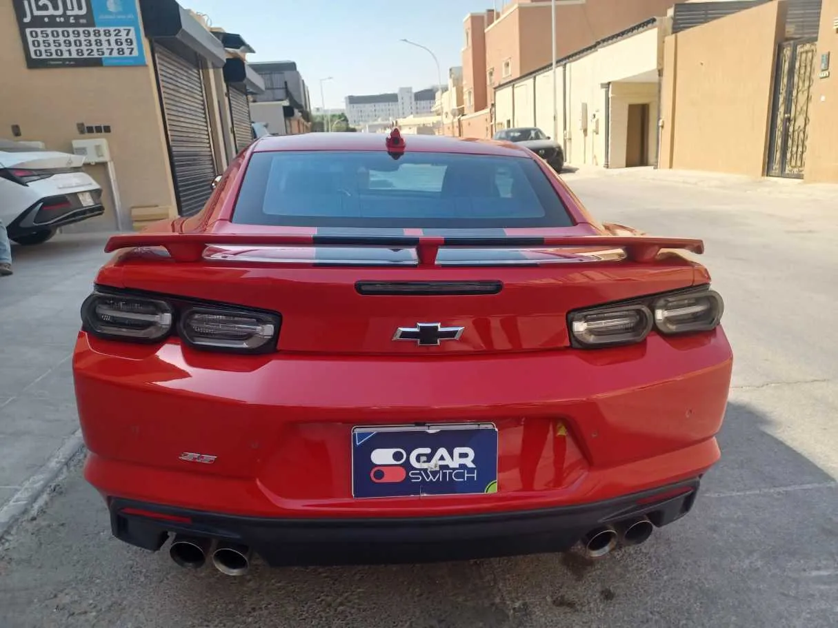 Car image 6