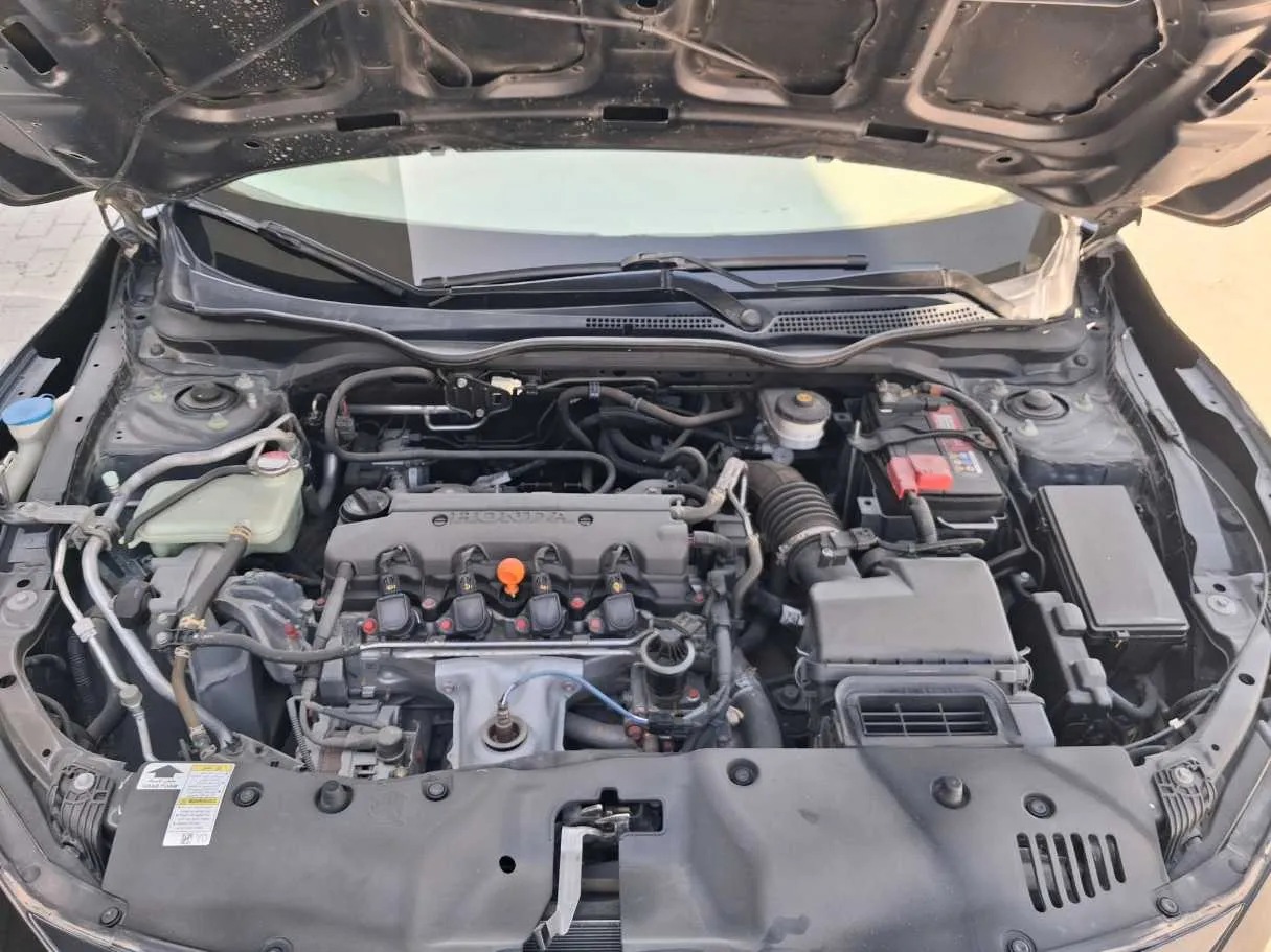 Car image 20