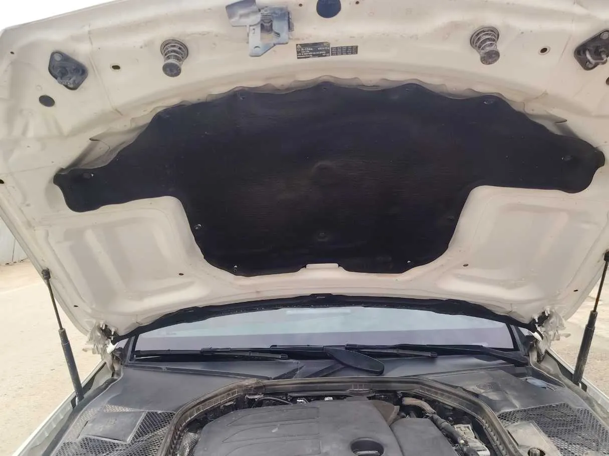 Car image 33