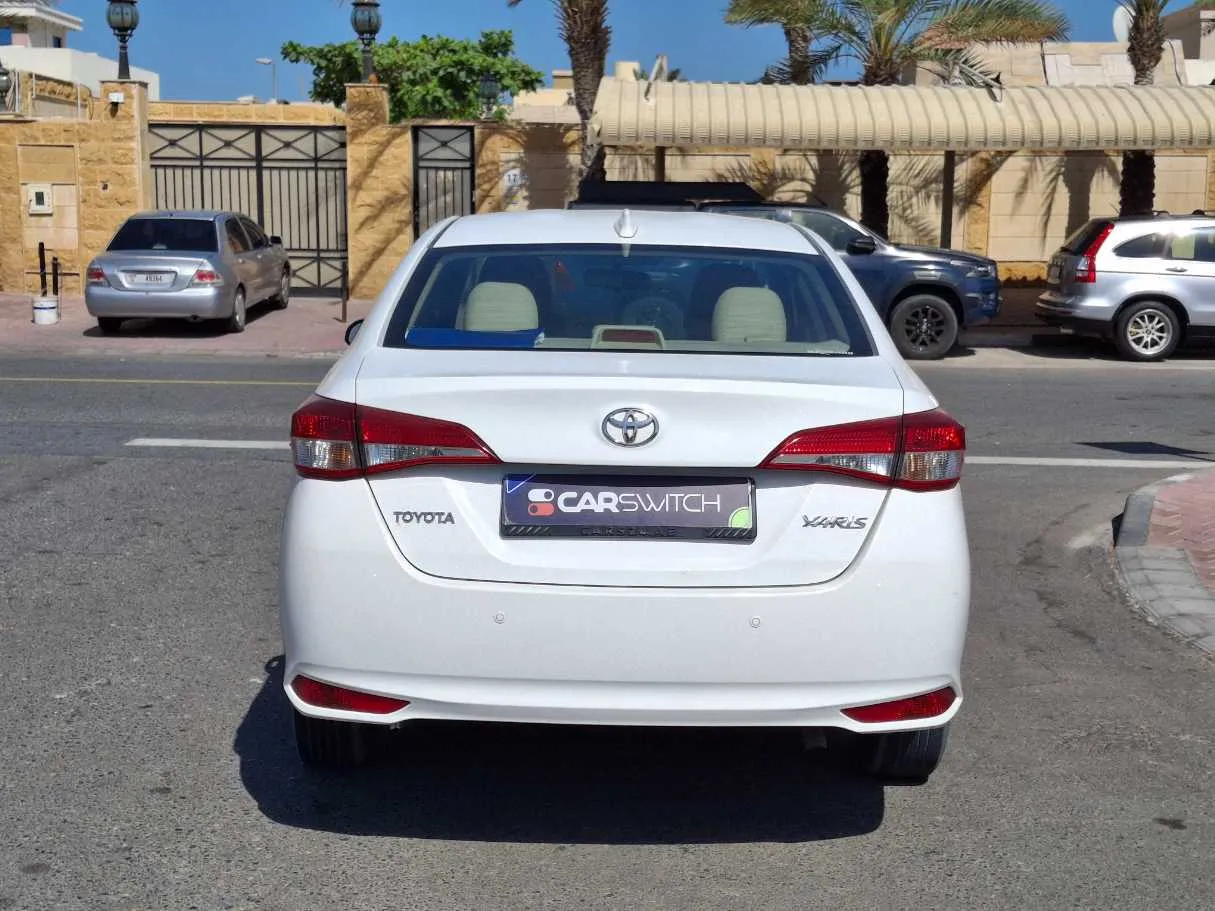 Car image 6