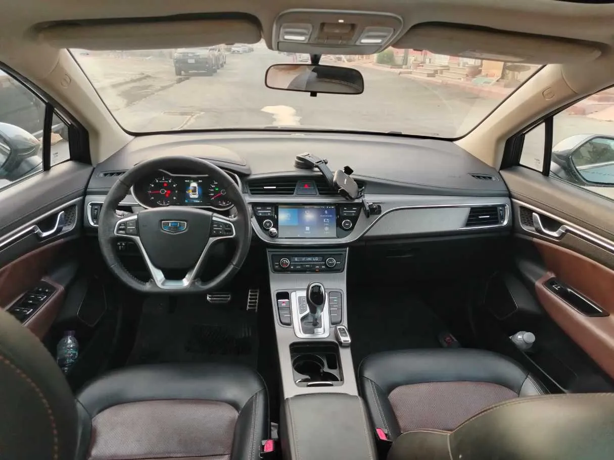 Car image 22