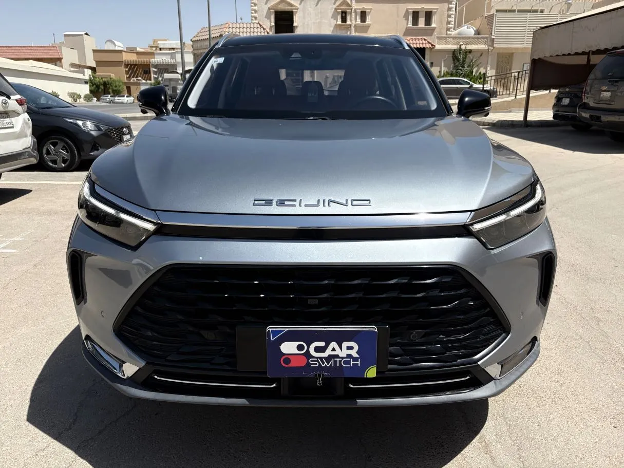 Car image 2