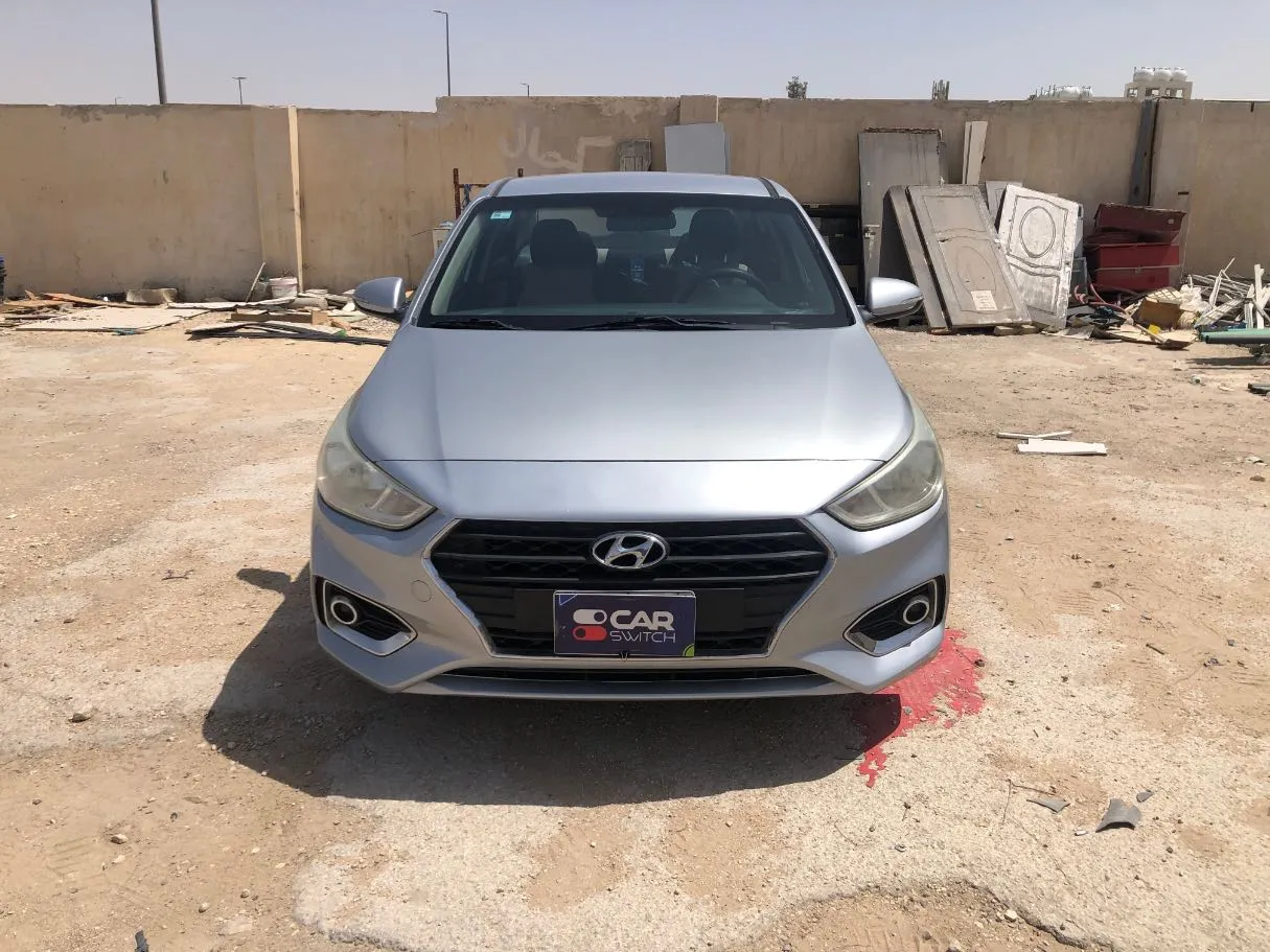 Car image 2
