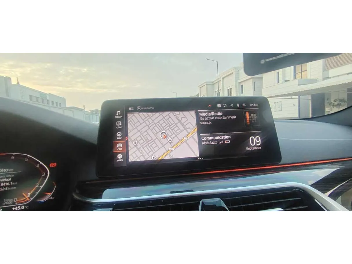 Car image 20