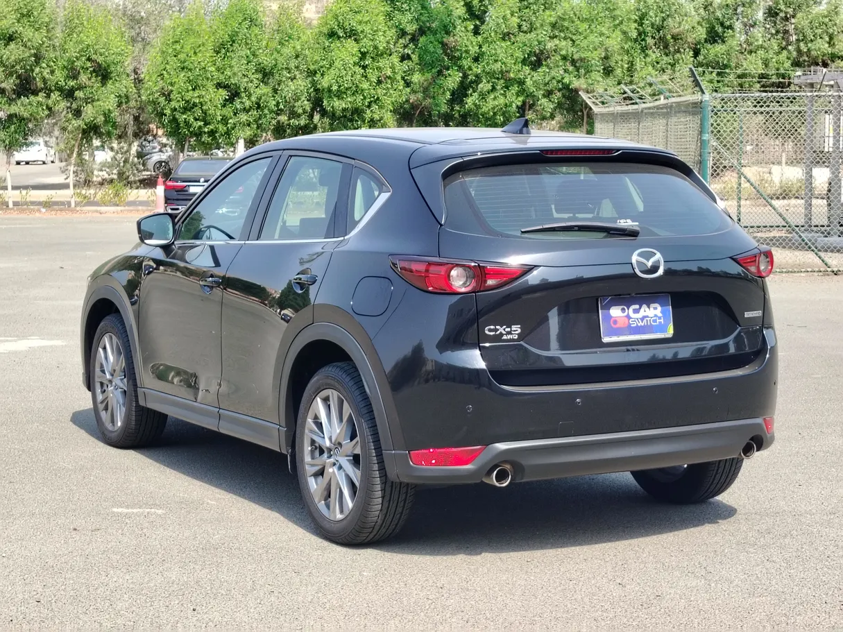 Car image 7