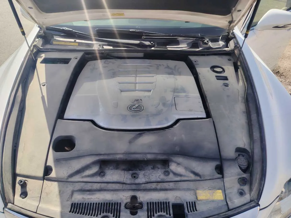 Car image 37
