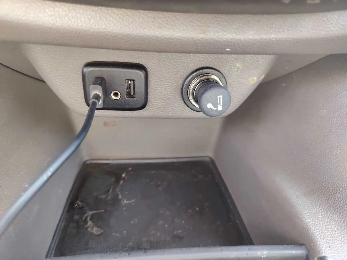 Car image 22