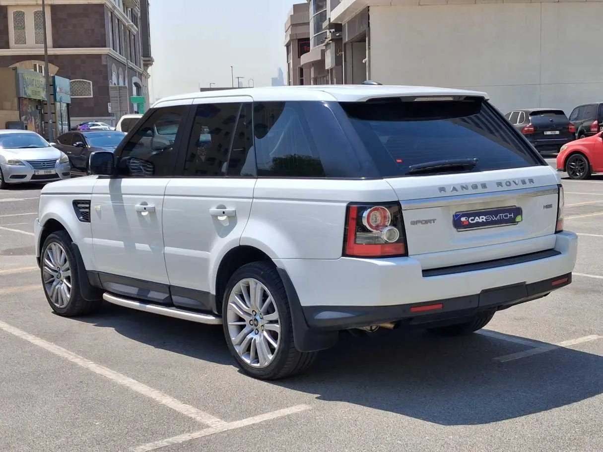 Car image 7
