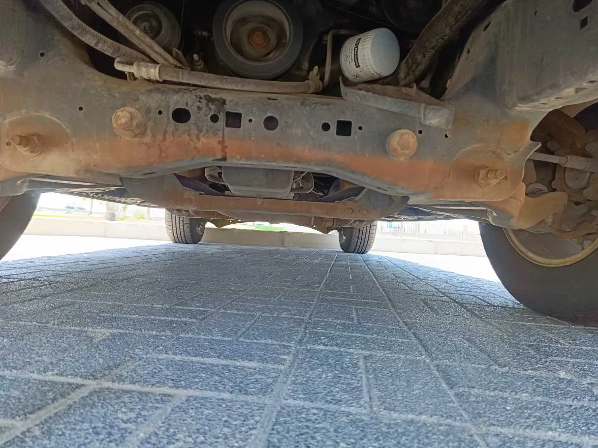 Car image 30