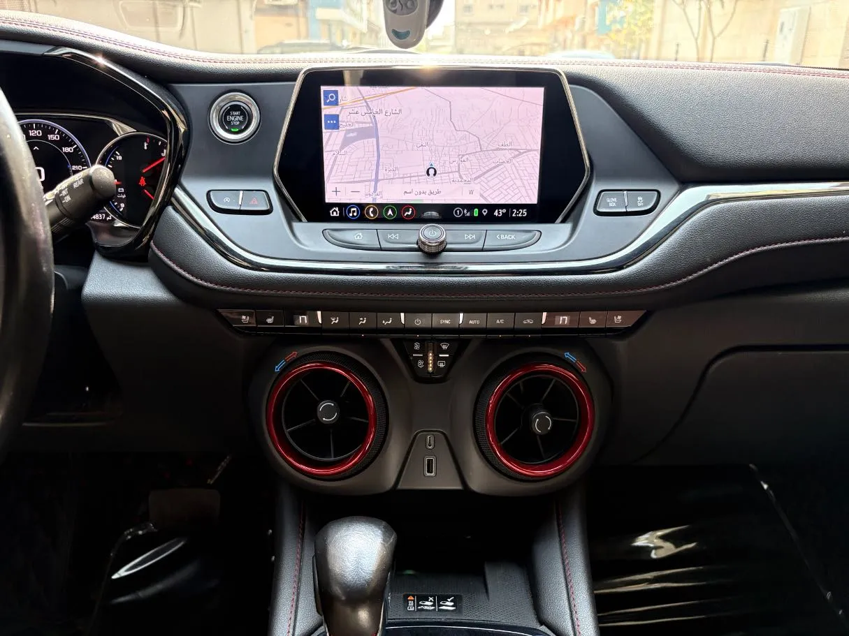 Car image 20