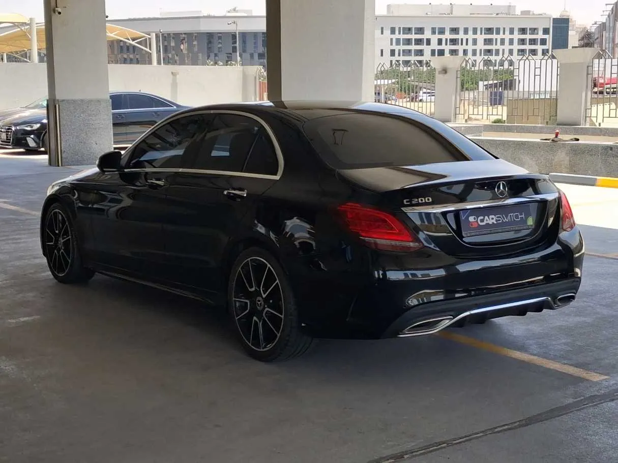 Car image 7