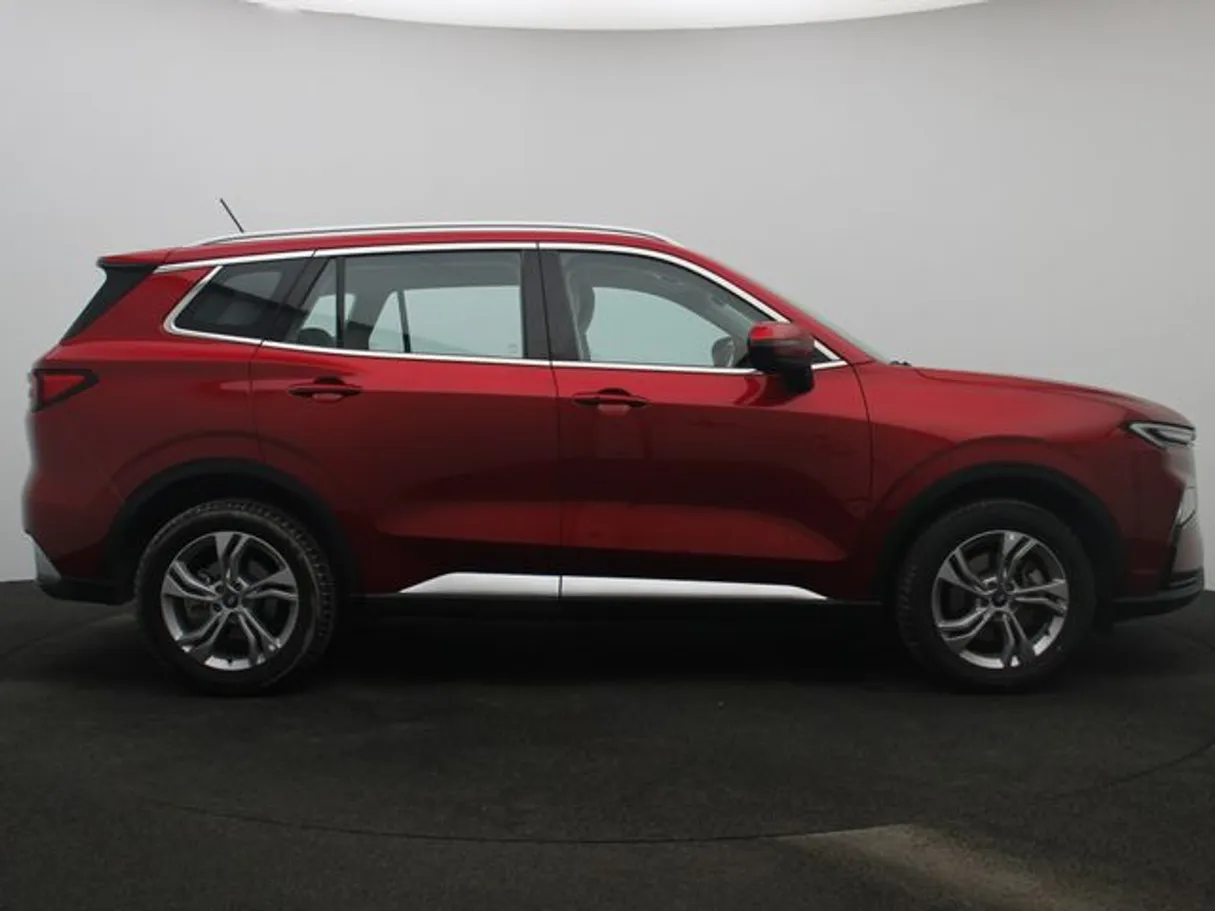 Car image 13