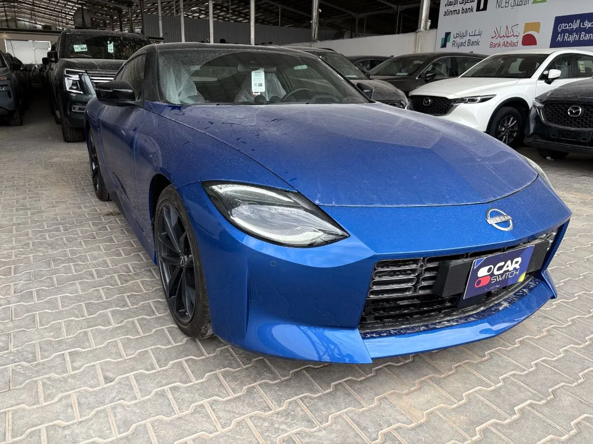 Car image 3
