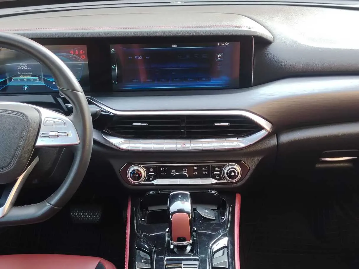 Car image 21