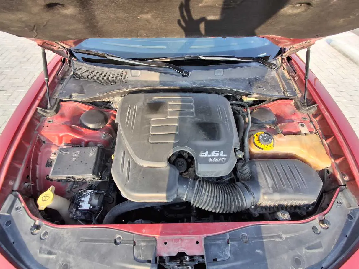 Car image 20