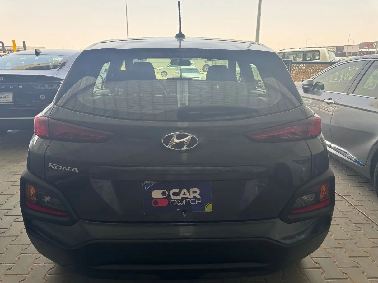 Car image 5