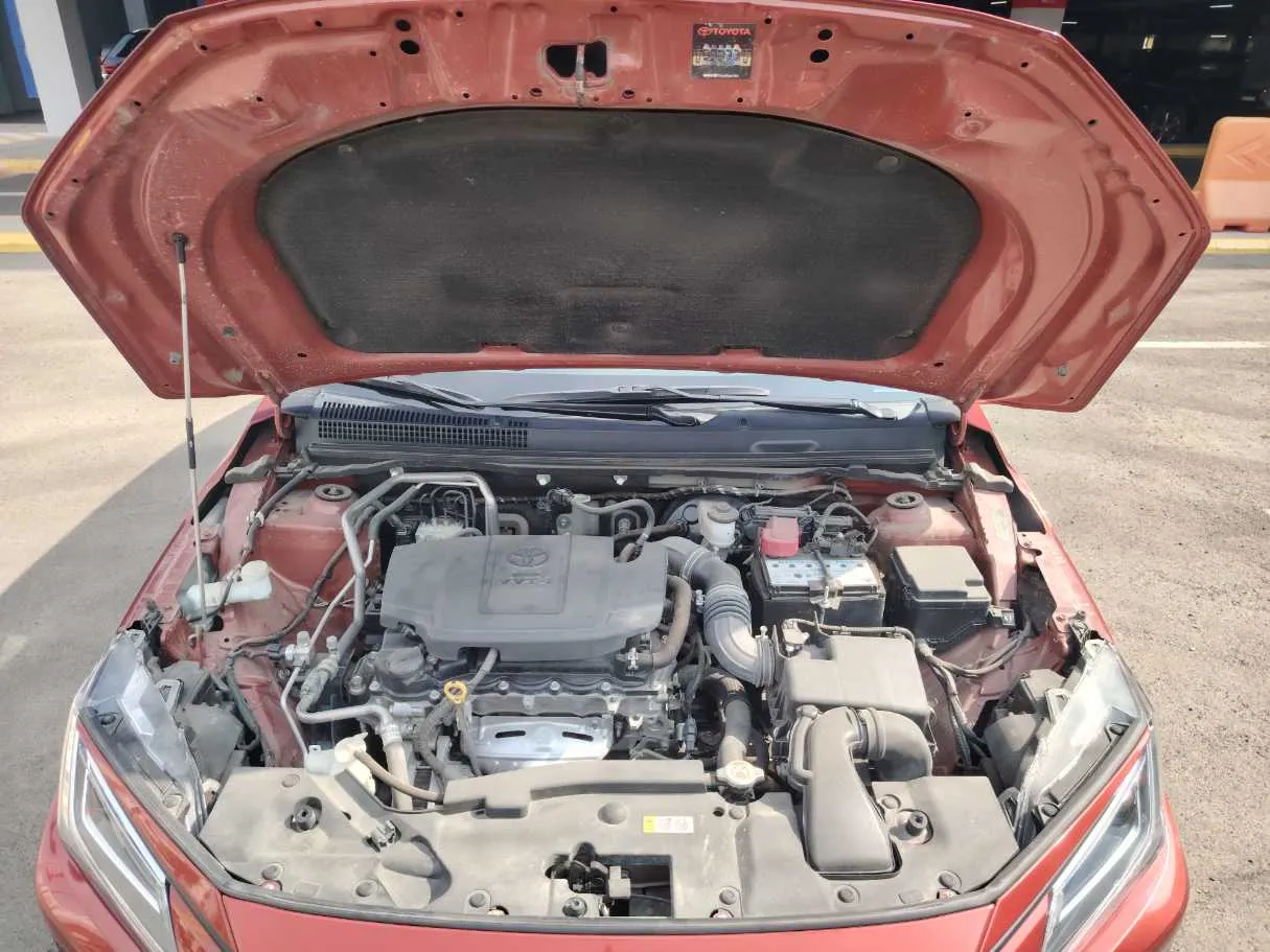 Car image 28