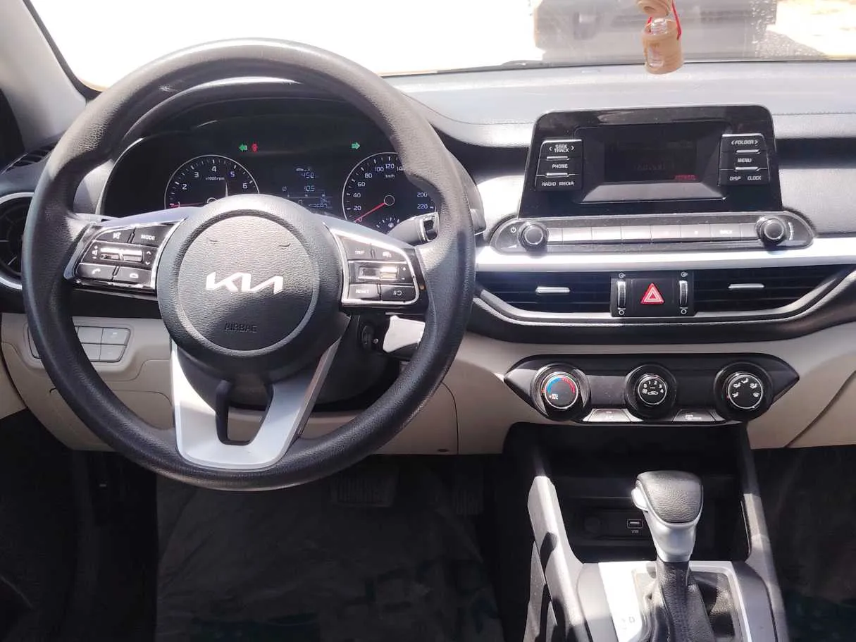 Car image 20