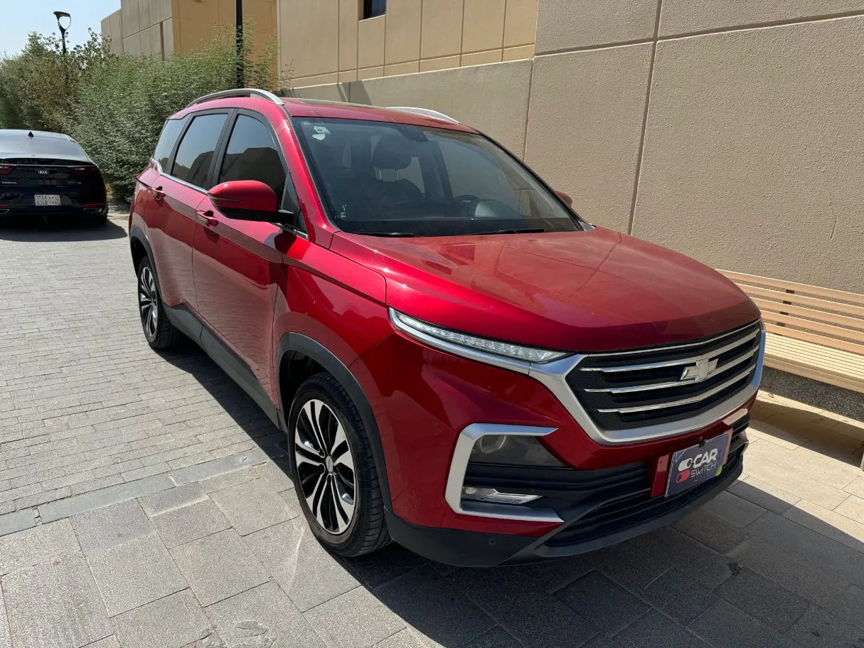 Car image 3