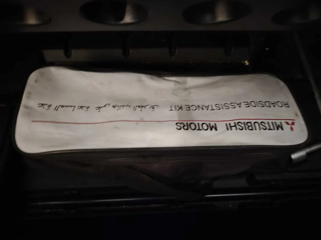 Car image 36
