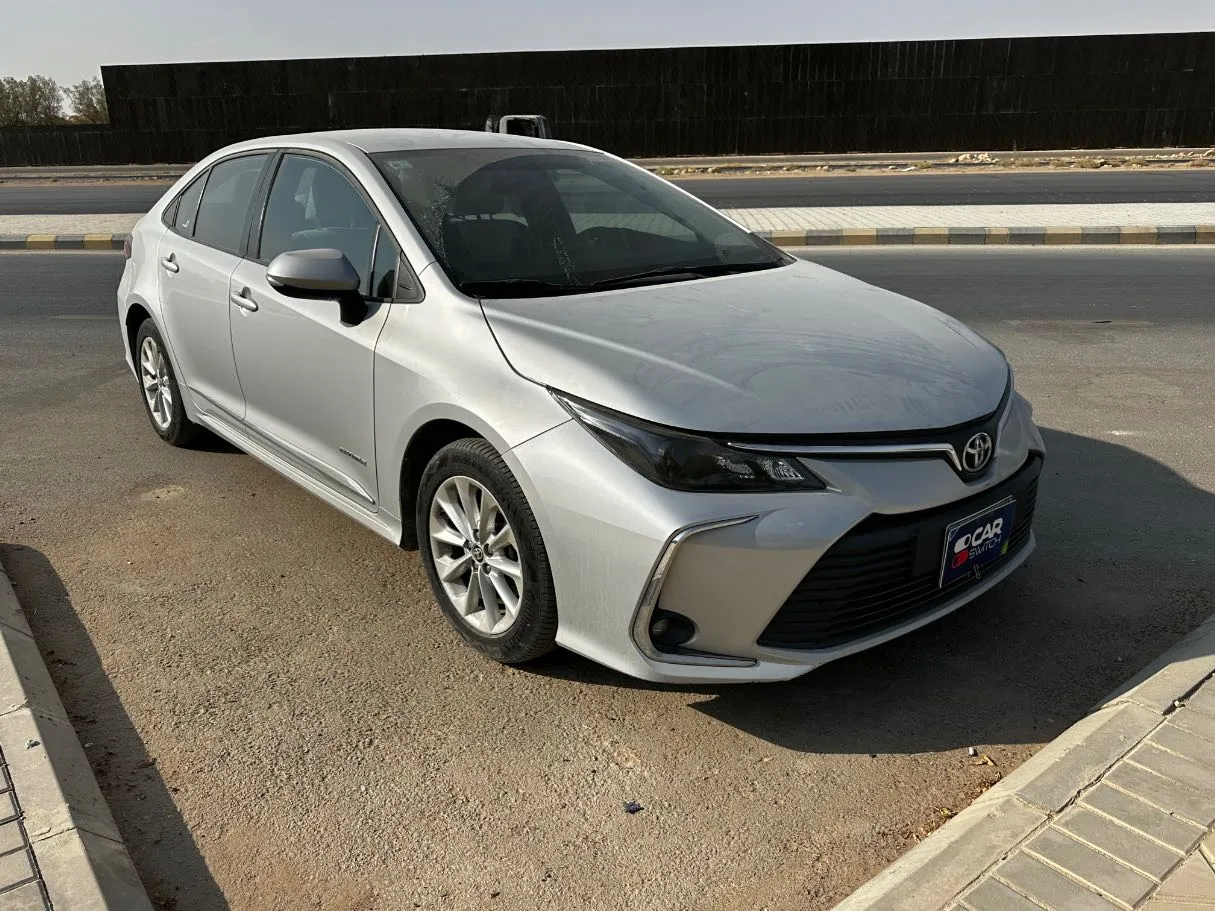 Car image 3