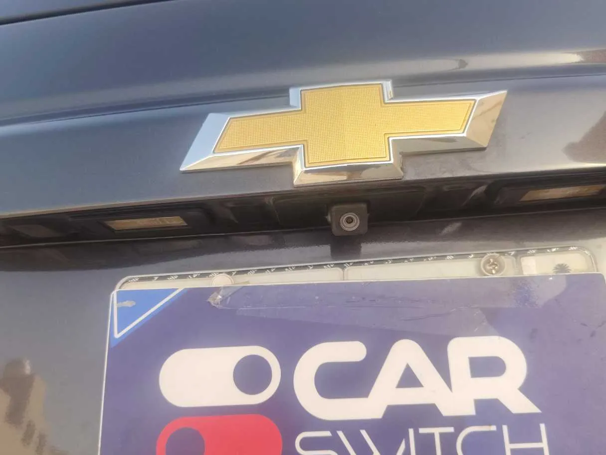 Car image 25