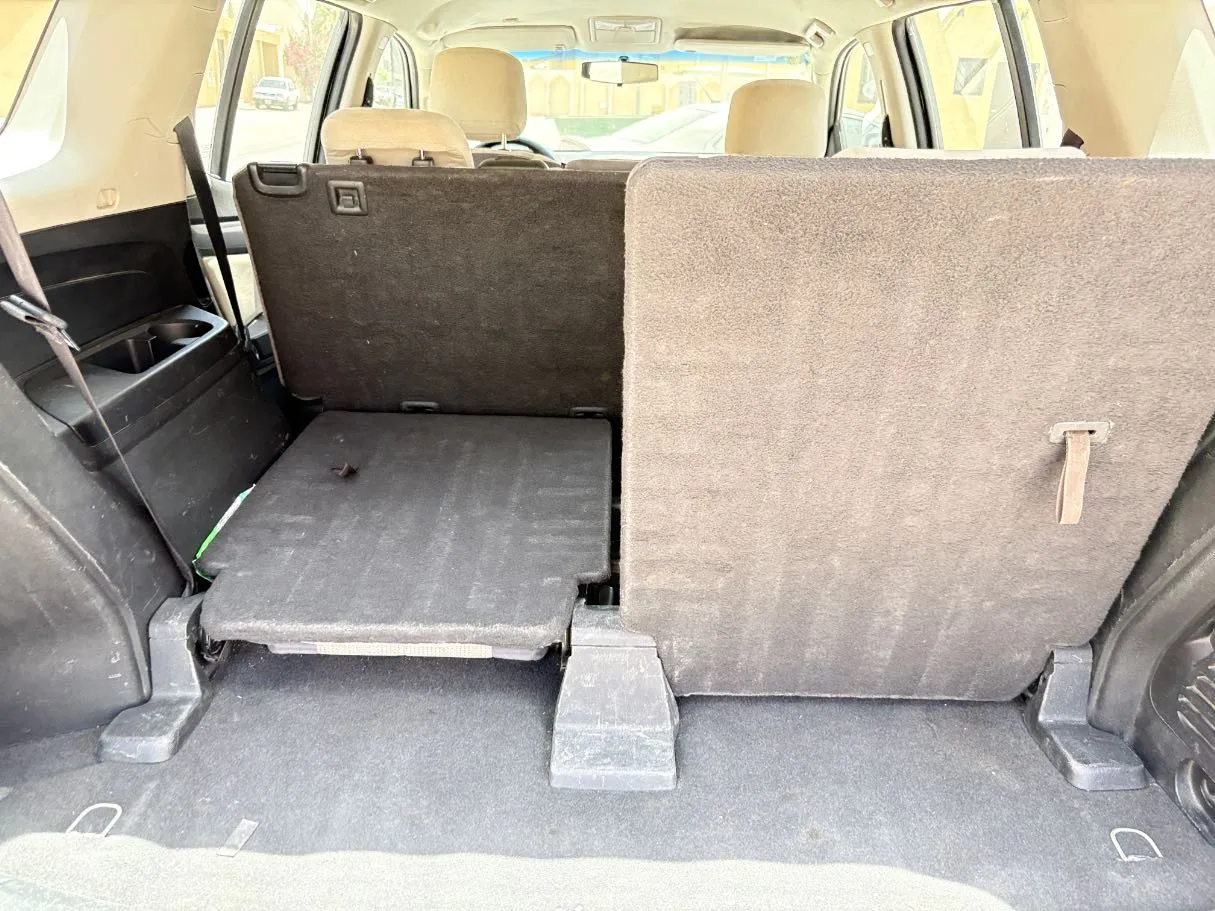 Car image 27
