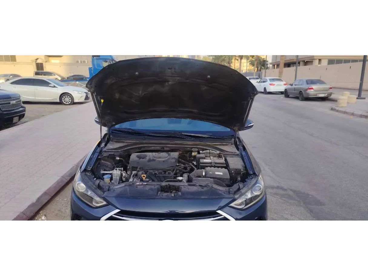 Car image 28