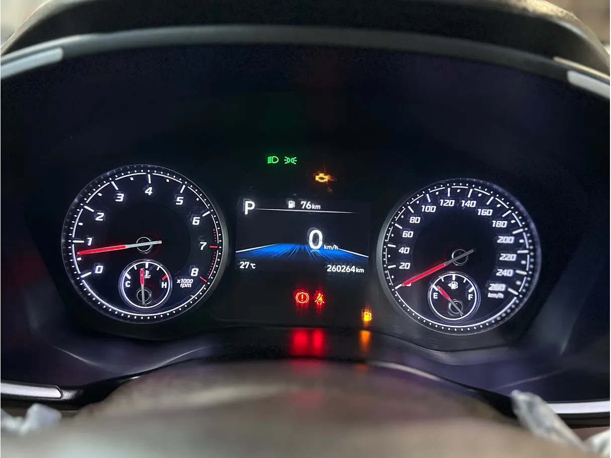 Car image 6