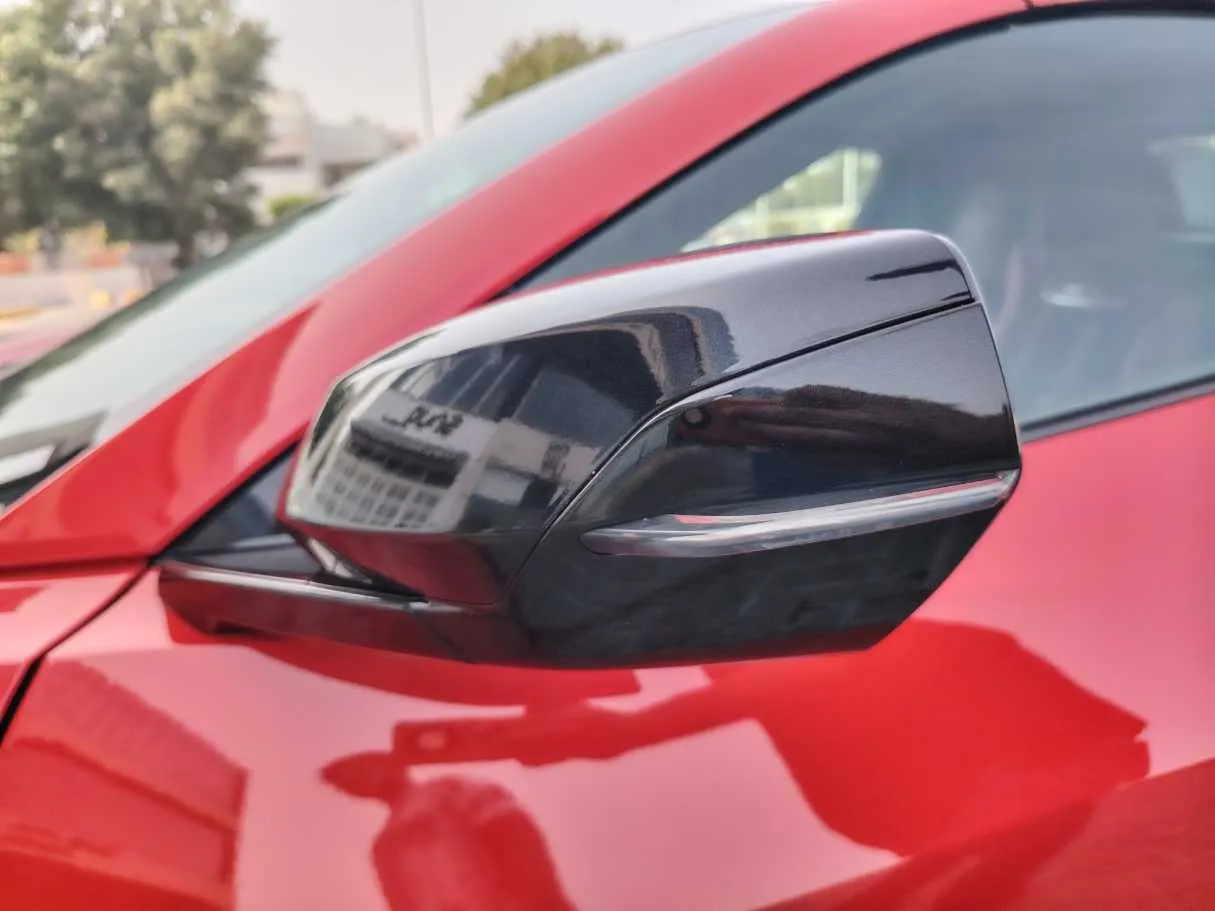 Car image 33