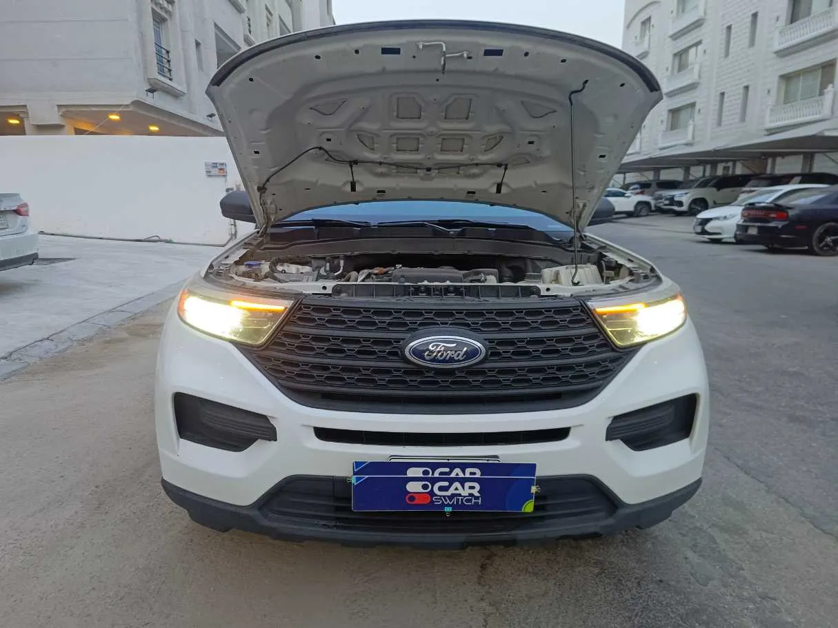 Car image 33