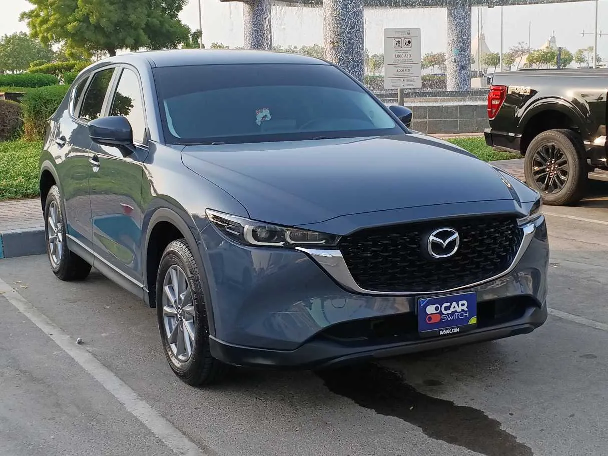 Car image 3
