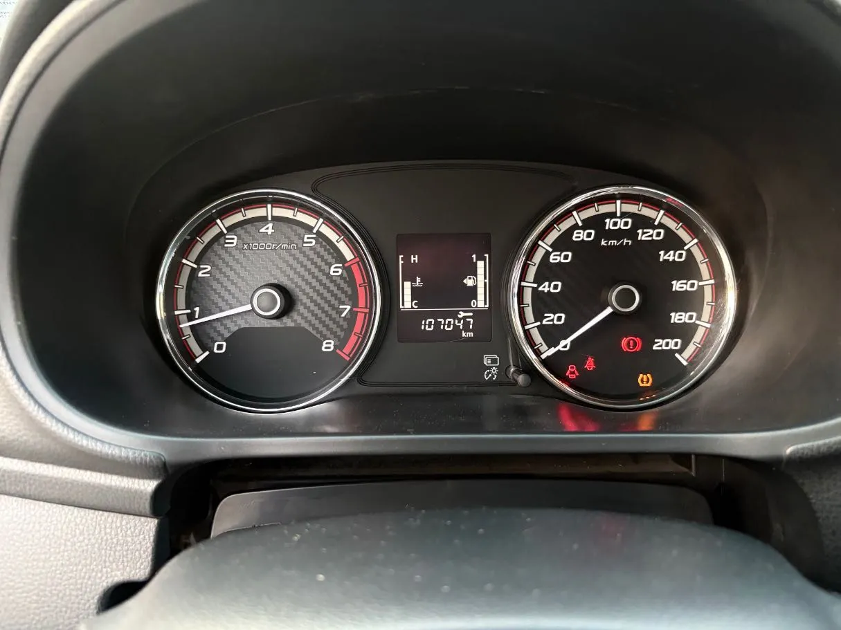 Car image 22