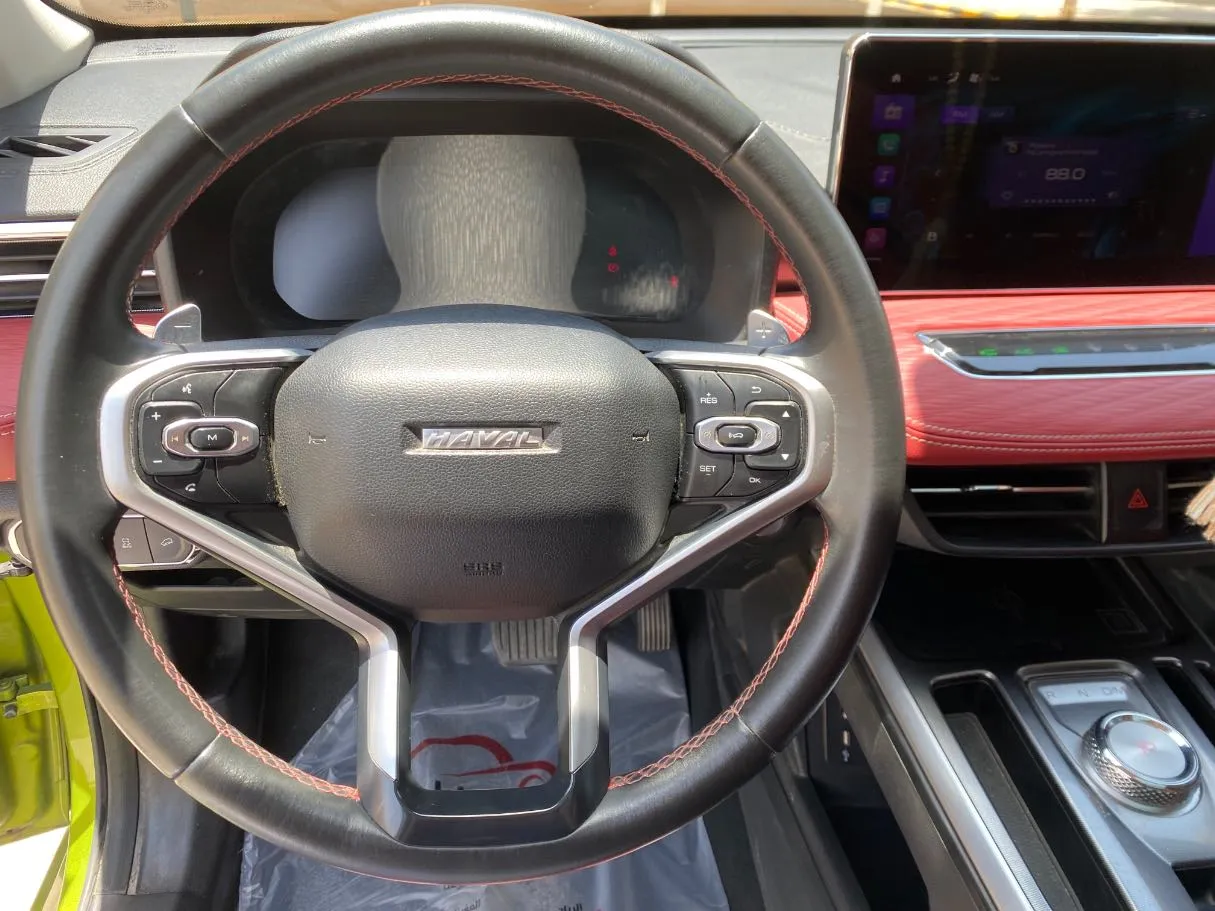 Car image 18