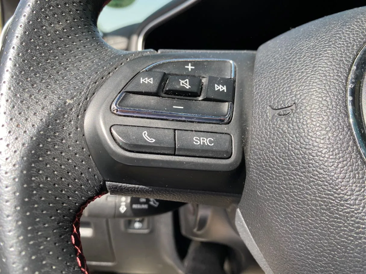 Car image 31